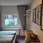 Ruhiges & Veranda Mit Guter Anbindung شقة بوخوم