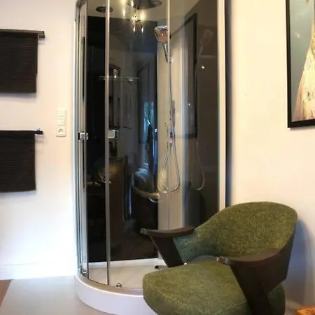 Ruhiges & Veranda Mit Guter Anbindung بوخوم