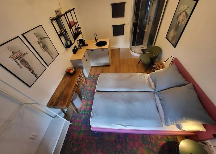 Apartamento Ruhiges & Veranda Mit Guter Anbindung *