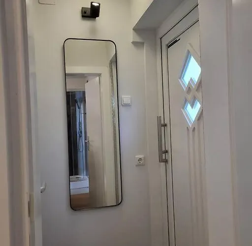 Ruhiges & Veranda Mit Guter Anbindung Bochum